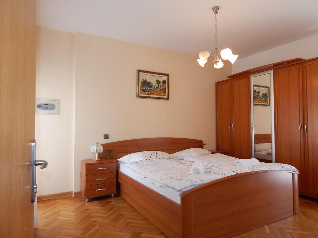 Guesthouse Kamen Kuca Podstrana Kültér fotó