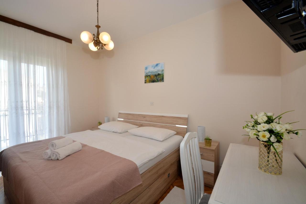 Guesthouse Kamen Kuca Podstrana Kültér fotó
